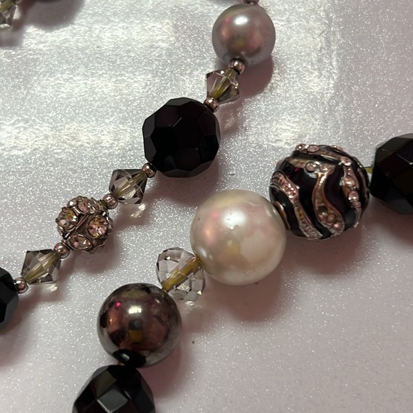 WHITE HOUSE BLACK MARKET JEWELRY MATCHING SET- NECKLACE, 2 BRACELETS & EARRINGS - Picture 15 of 15